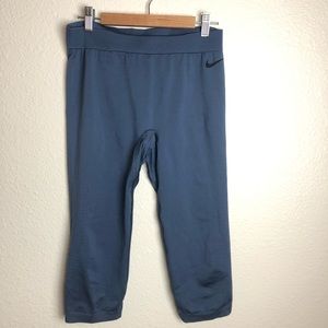 Nike Pro HYPERCOOL leggings